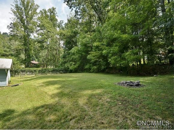 115 WALNUT ST - Photo 4
