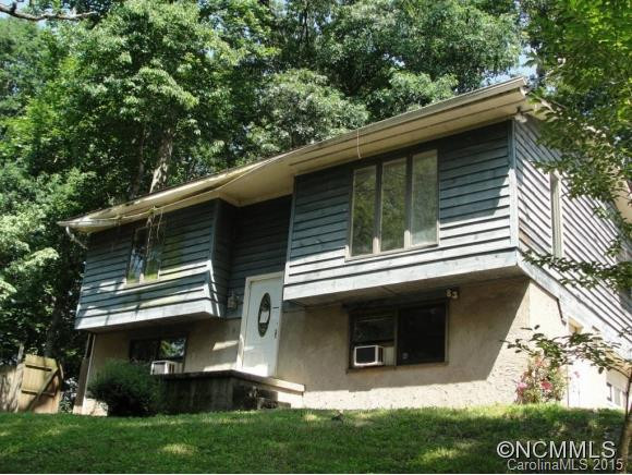 83 Lakeside Drive