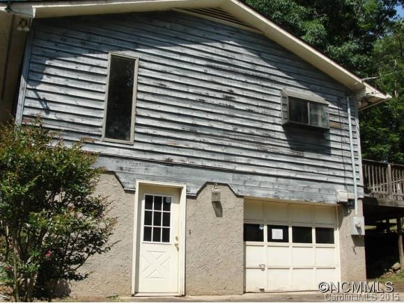 83 Lakeside Drive - Photo 2