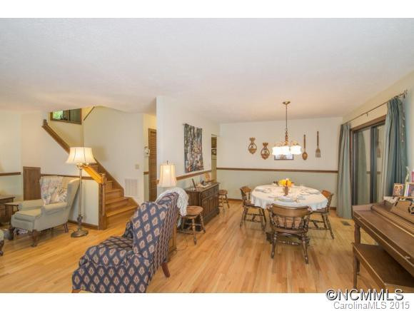 10 Oak Knoll Drive - Photo 9