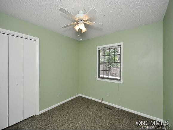 38 APPLE CREEK LANE - Photo 7