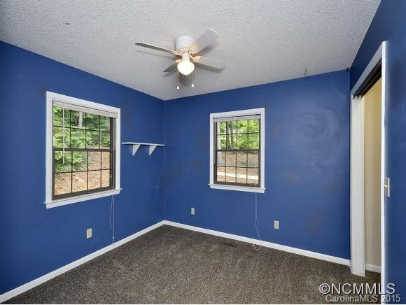 38 APPLE CREEK LANE - Photo 9