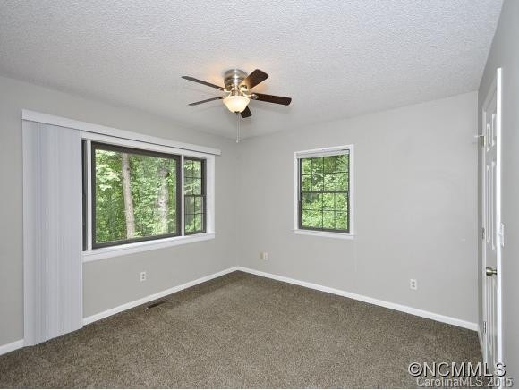 38 APPLE CREEK LANE - Photo 10