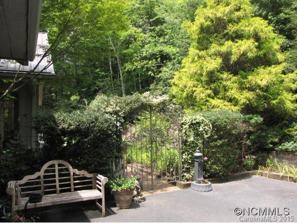 83 Stone Drive - Photo 3