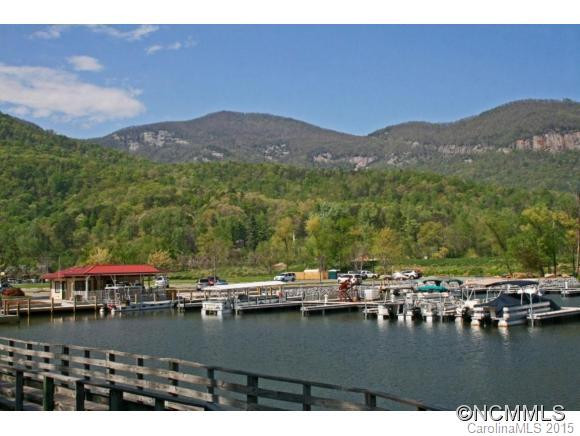 2937 Memorial Highway - Photo 16