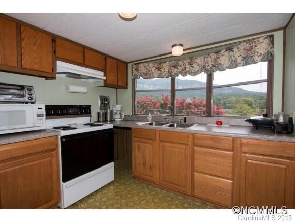2937 Memorial Highway - Photo 10
