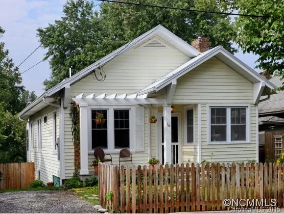 16 NORWOOD AVE