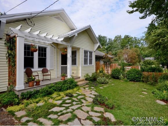 16 NORWOOD AVE - Photo 2