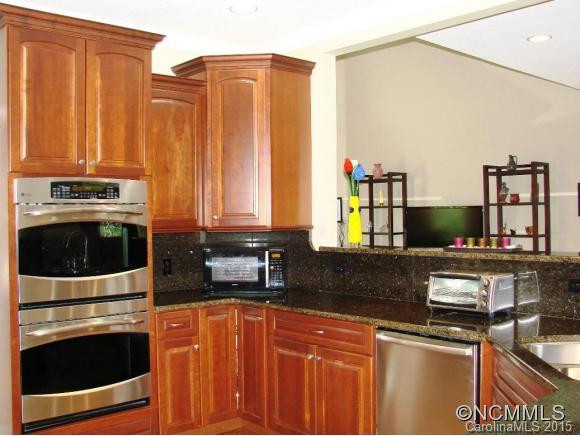 51 Pioneer Way - Photo 13