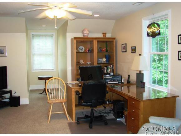 51 Pioneer Way - Photo 20