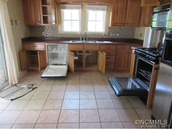 197 Callahan Street - Photo 16