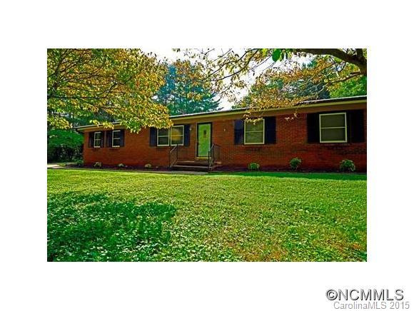 24 Brookcliff Drive
