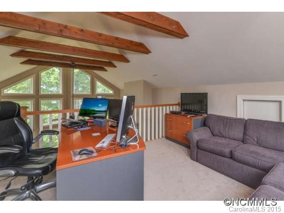 142 Lindsley Court - Photo 13