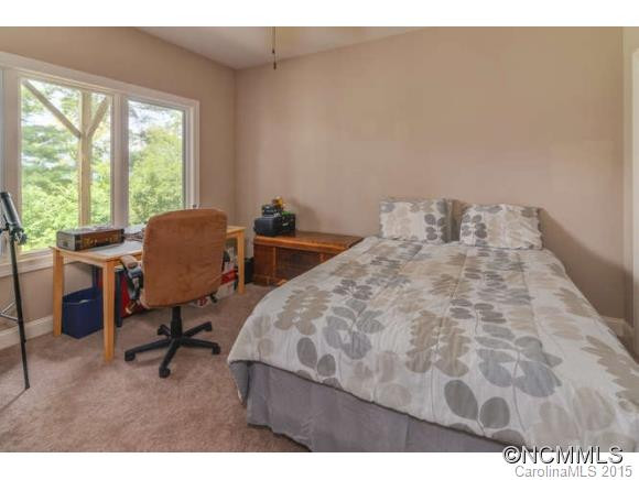 142 Lindsley Court - Photo 17