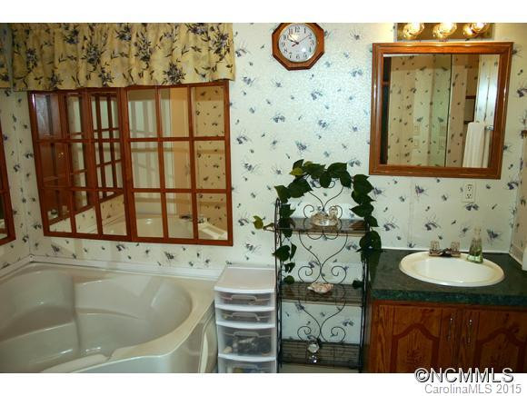 4527 Bethlehem Road - Photo 21
