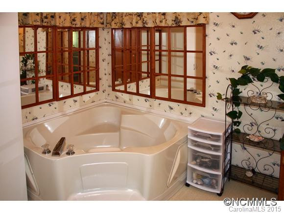 4527 Bethlehem Road - Photo 22