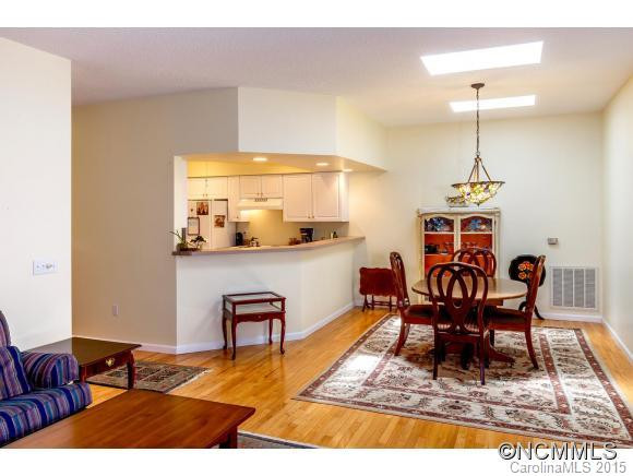 33 Spring Vista Ct - Photo 4