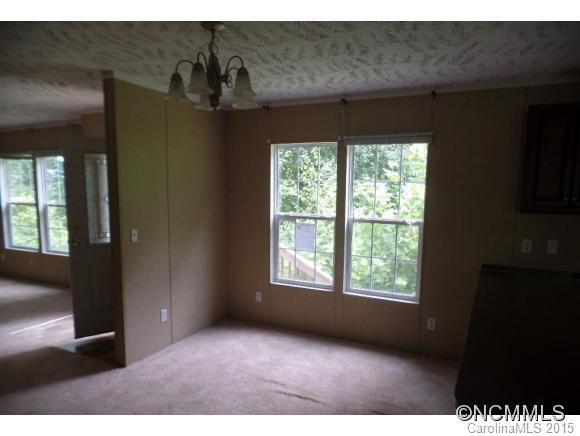 822 Maple Springs Drive - Photo 7