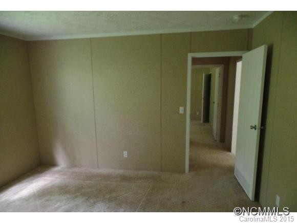 822 Maple Springs Drive - Photo 9