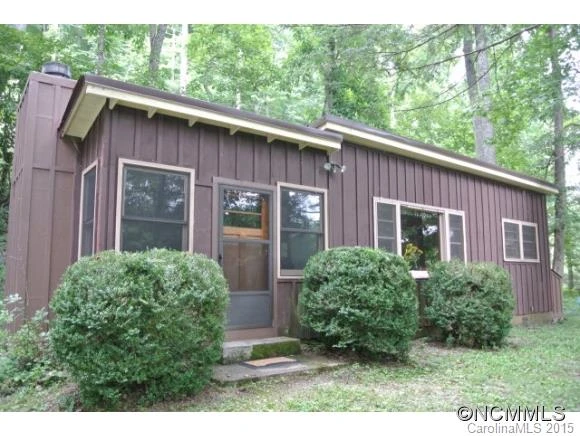 2052 Crabtree Road