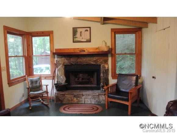 2052 Crabtree Road - Photo 8
