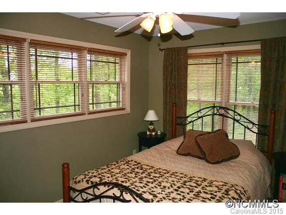 121 Mitchell View Drive Drive - Photo 18