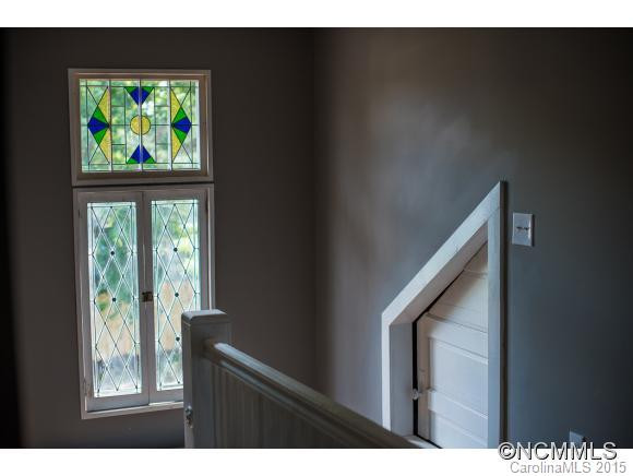 22 Majestic - Photo 17