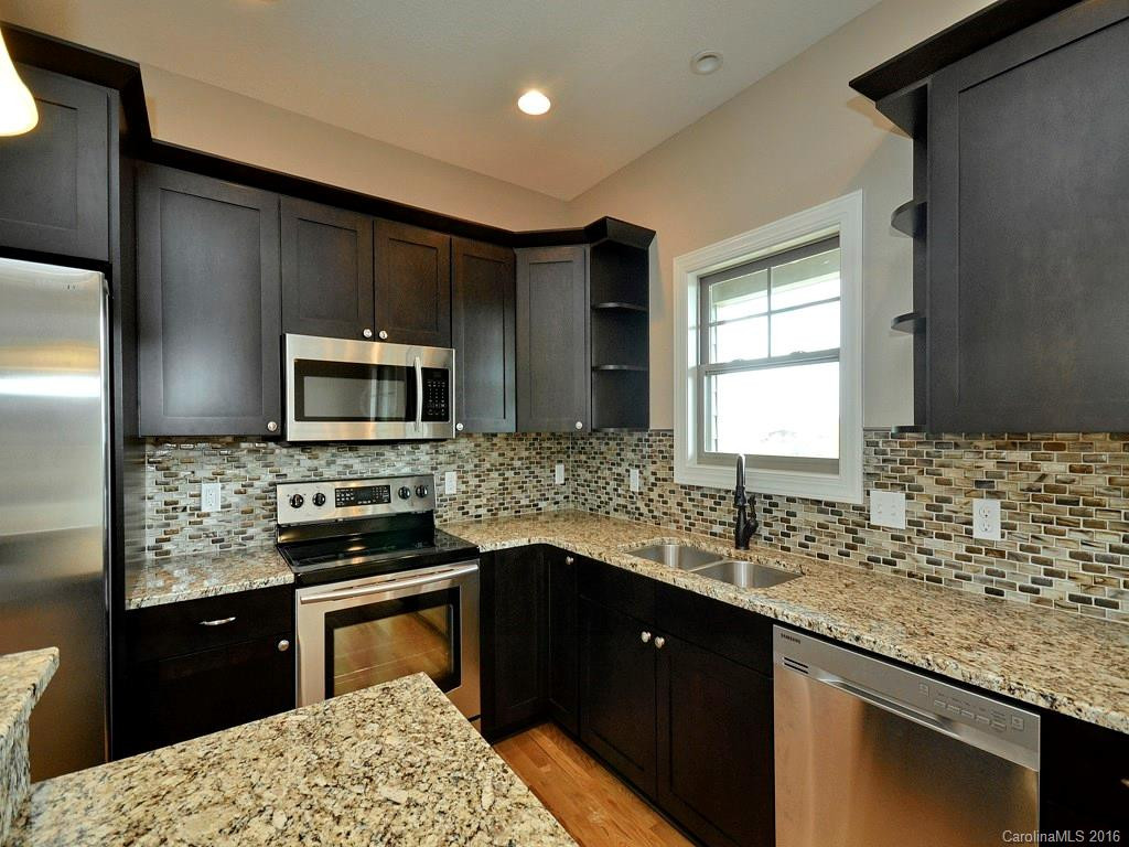 4 PAUL BRIDGES ROAD - Photo 3