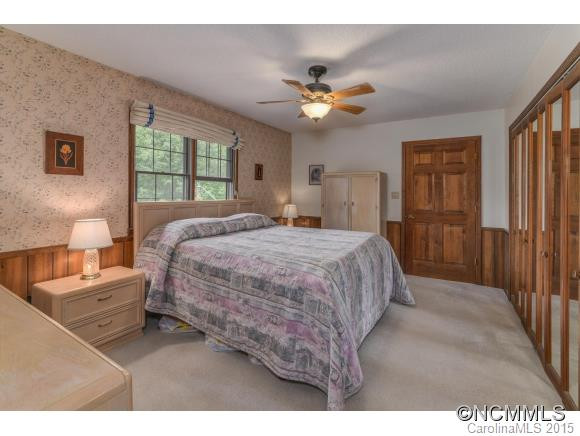 24 Fellowship Cove Drive - Photo 11