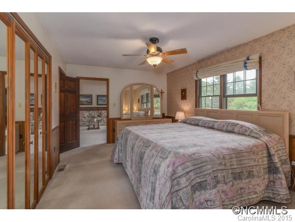 24 Fellowship Cove Drive - Photo 12