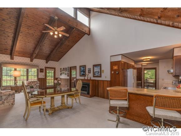 24 Fellowship Cove Drive - Photo 4