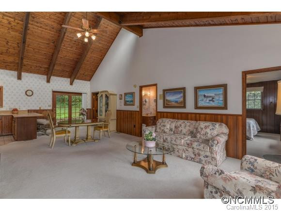 24 Fellowship Cove Drive - Photo 5