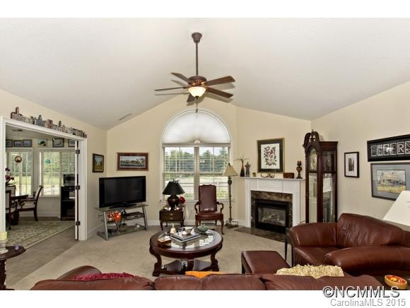 129 Summerfield - Photo 4