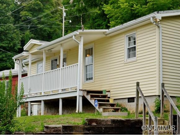 183 MILL STREET - Photo 2