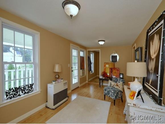 183 MILL STREET - Photo 3