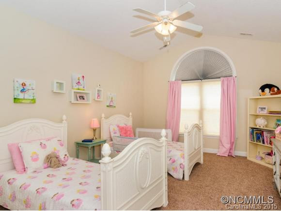 7 Gemini Heights - Photo 19