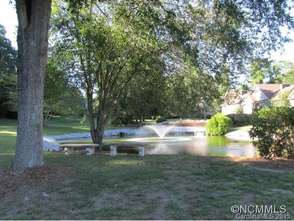 106 Glenbrook Drive - Photo 2