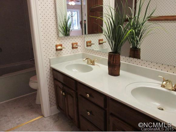 106 Glenbrook Drive - Photo 14