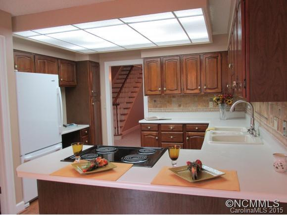 106 Glenbrook Drive - Photo 8