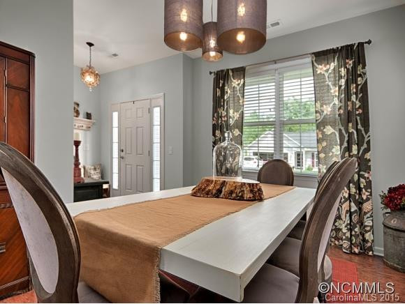221 NEW RIVER DRIVE - Photo 3