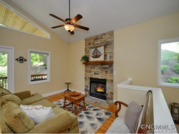 15 Whippoorwill Way - Photo 4