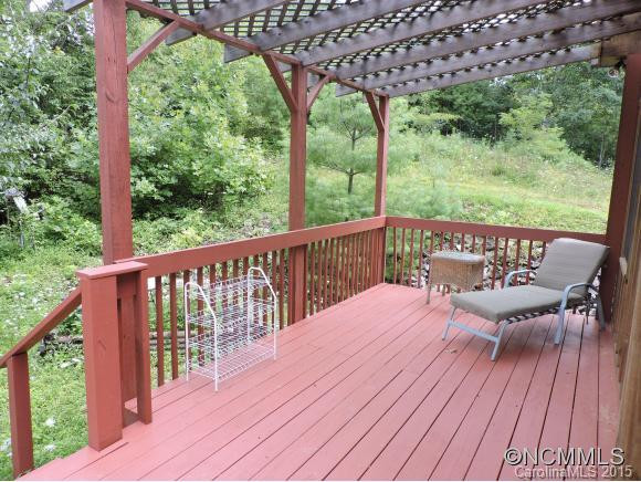 405 Woodby Road - Photo 16