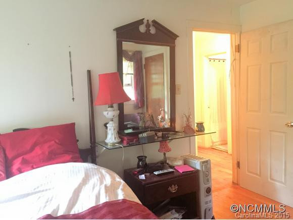 112 Swannanoa Ave - Photo 11