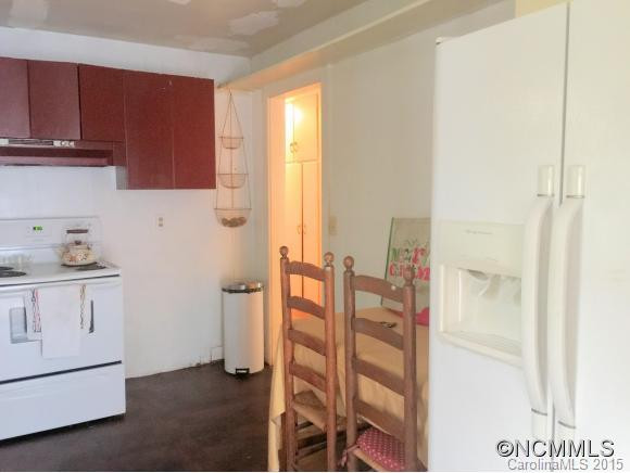 112 Swannanoa Ave - Photo 8