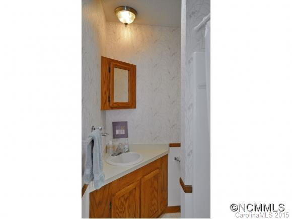 6 LYNETTE DRIVE - Photo 17
