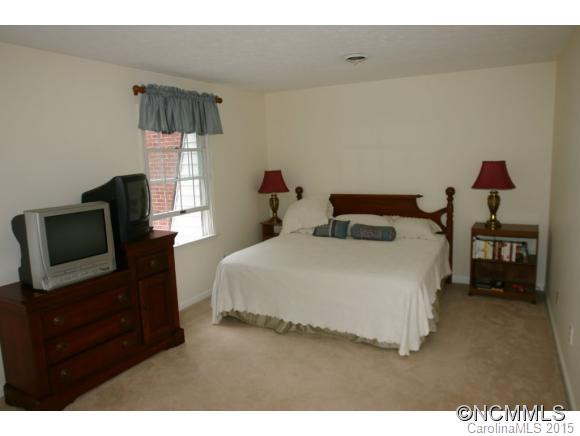 1411 C-3 Kensington Road - Photo 11