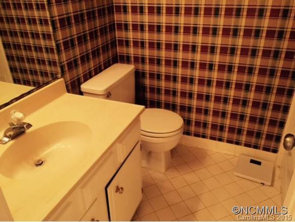 1411 C-3 Kensington Road - Photo 16