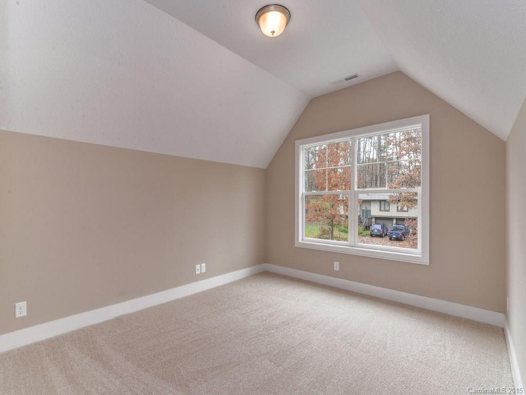 121 WHITE OAK ROAD EXT - Photo 14