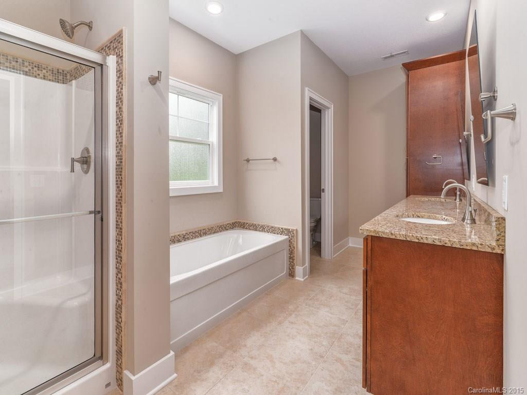 121 WHITE OAK ROAD EXT - Photo 16