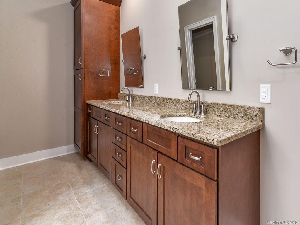 121 WHITE OAK ROAD EXT - Photo 17